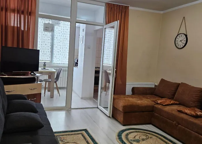 Cozy Coresi Apartment Brașov